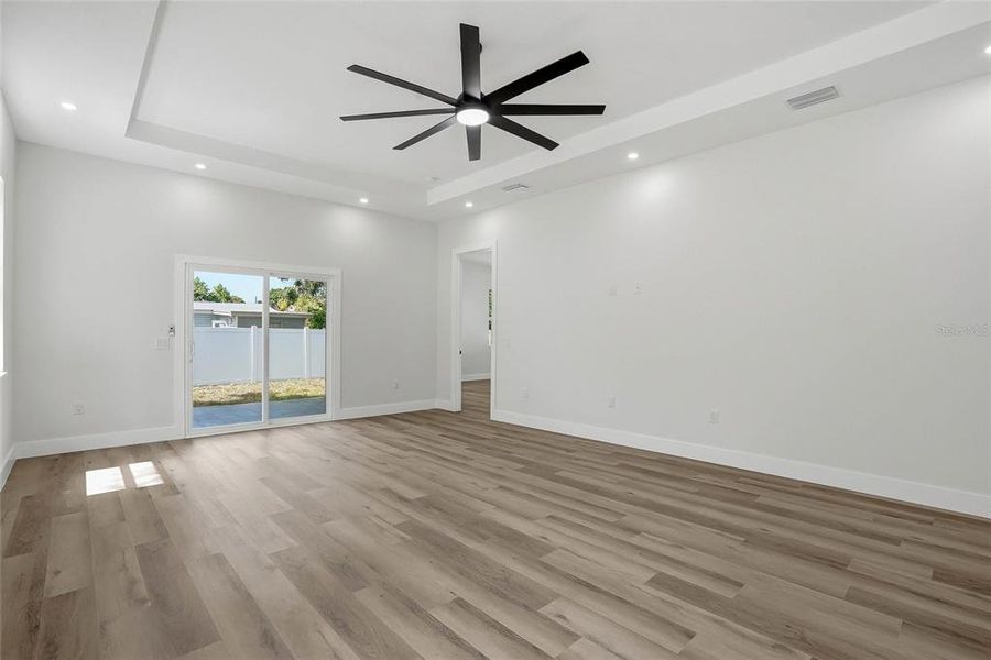 Spacious, unfurnished interior of a new home in , Largo (Image 17). Spacious, unfurnished interior of a new home in , Largo (Image 17).
