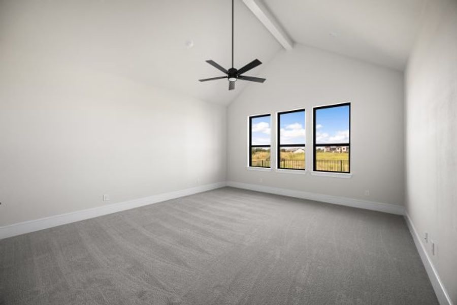 Spacious, unfurnished interior of a new home in Heath Golf and Yacht Club, Heath (Image 53).