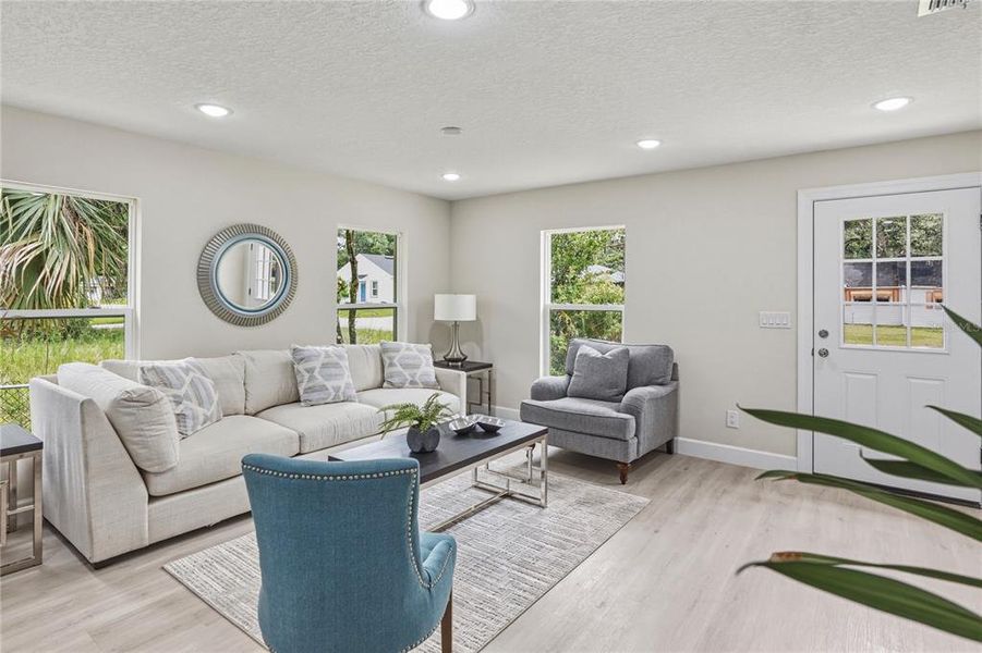 Furnished interior view inside a new home in , Deland (Image 7).