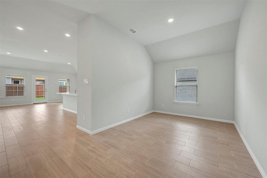 Spacious, unfurnished interior of a new home in Kings Way, Denton (Image 34). Spacious, unfurnished interior of a new home in Kings Way, Denton (Image 34).