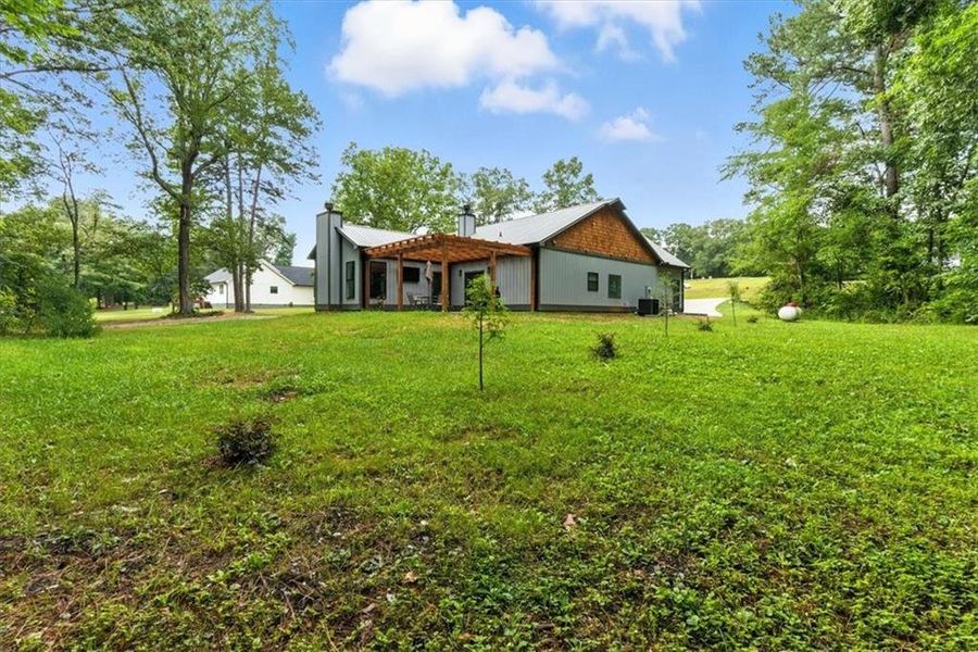 Exterior details and patio area of a home in , Adairsville (Image 3).