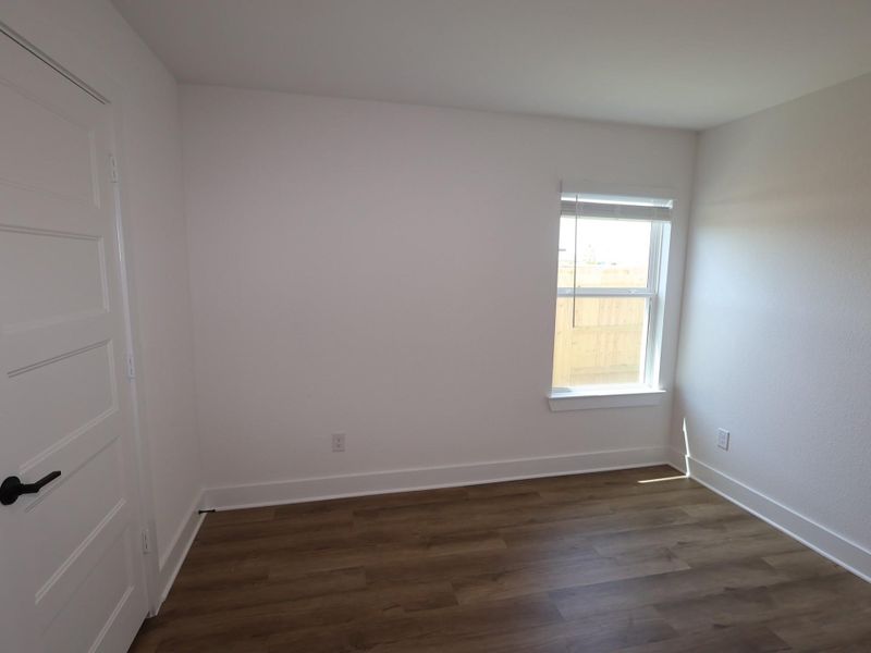 Spacious, unfurnished interior of a new home in Hallimore Ranch, Rosenberg (Image 17). Spacious, unfurnished interior of a new home in Hallimore Ranch, Rosenberg (Image 17).