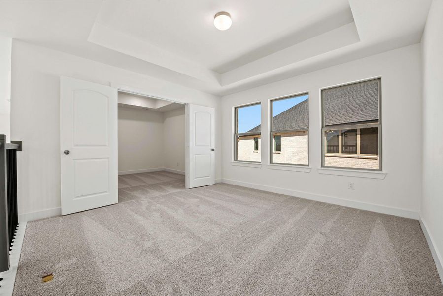 Representative image. Features, specifications, selections and colors may vary. Representative image. Features, specifications, selections and colors may vary.