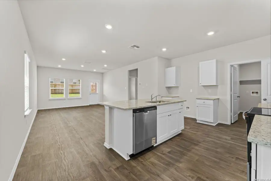 Furnished interior view inside a new home in Laurel Vistas, San Antonio (Image 13).