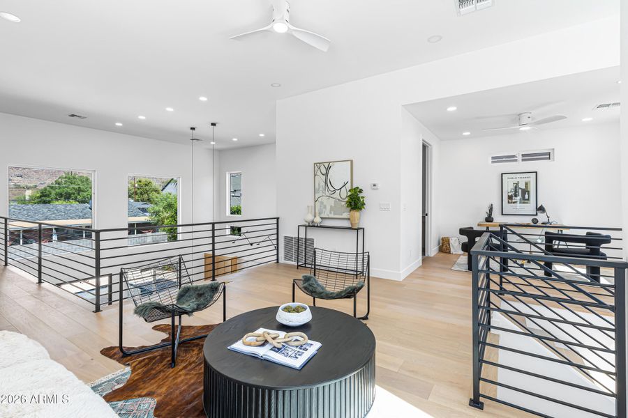 33_img_8329 33_img_8329