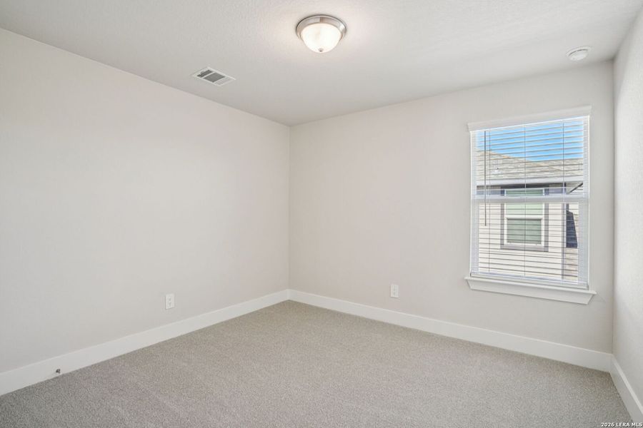Spacious, unfurnished interior of a new home in Carmel Ranch, Schertz (Image 29).