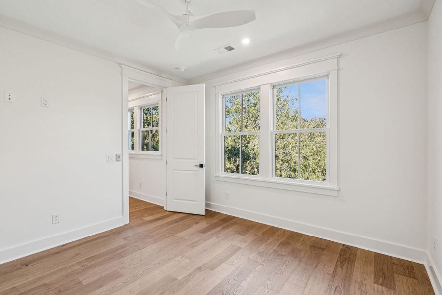 Spacious, unfurnished interior of a new home in , Johns Island (Image 70).