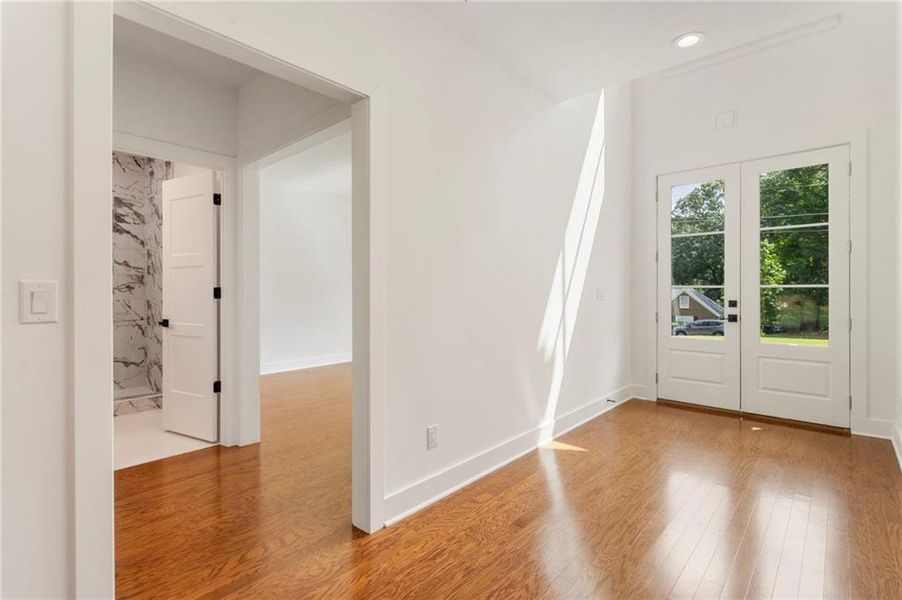 Spacious, unfurnished interior of a new home in , Snellville (Image 52). Spacious, unfurnished interior of a new home in , Snellville (Image 52).