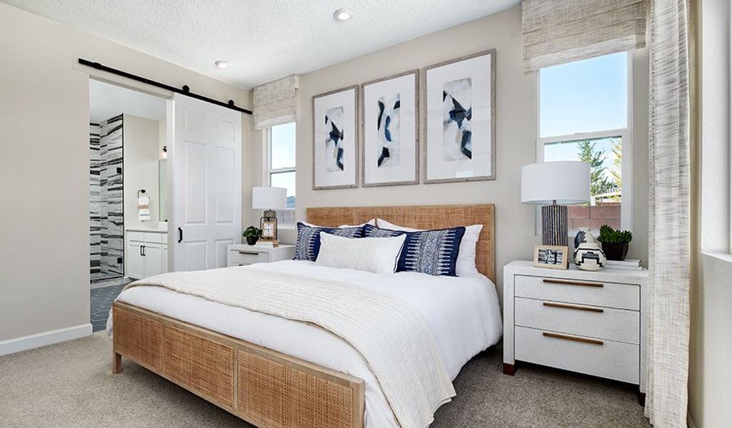 Sapphire-Q920-SeasonsAtBroadmoorHeights Bedroom
