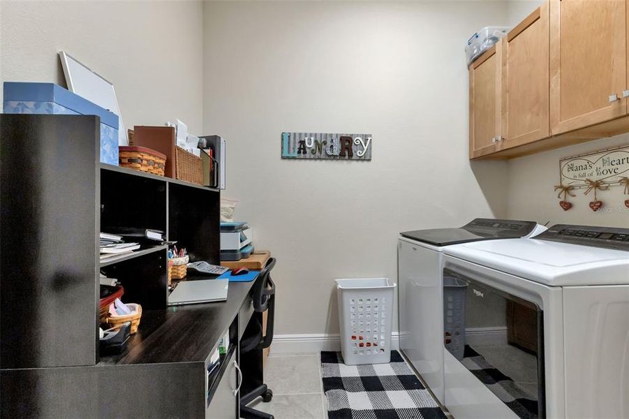 Furnished interior view inside a new home in , Punta Gorda (Image 10).