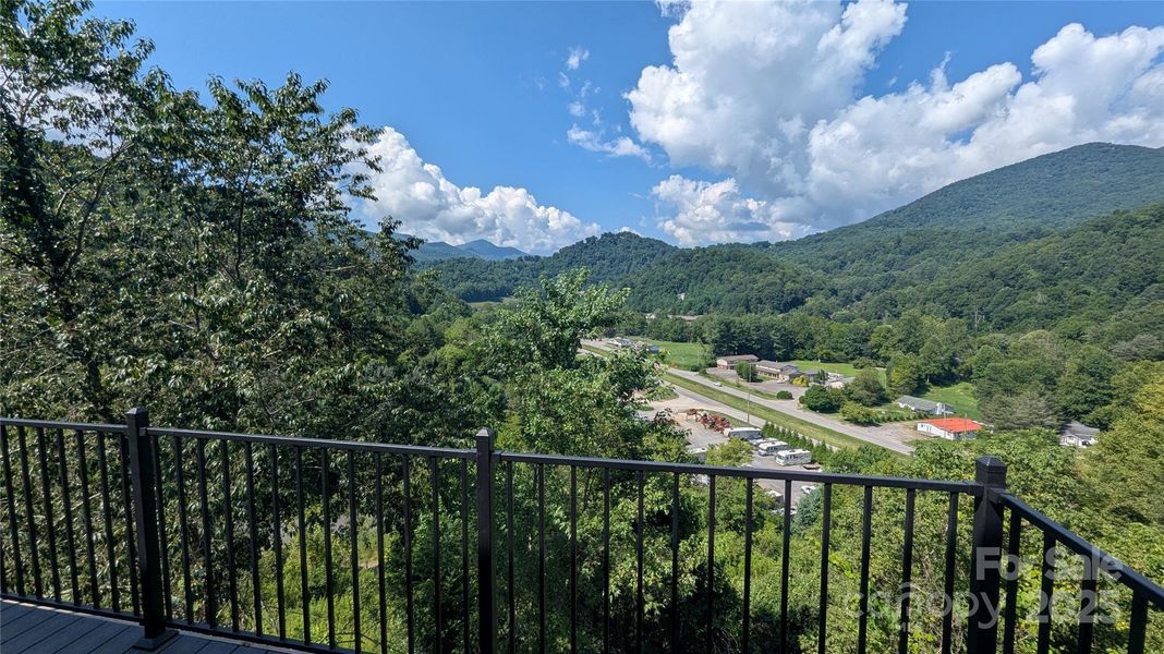 Image 19 of a home in .