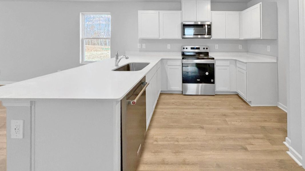 Furnished interior view inside a new home in Saddle Trace, Lewisburg (Image 5).