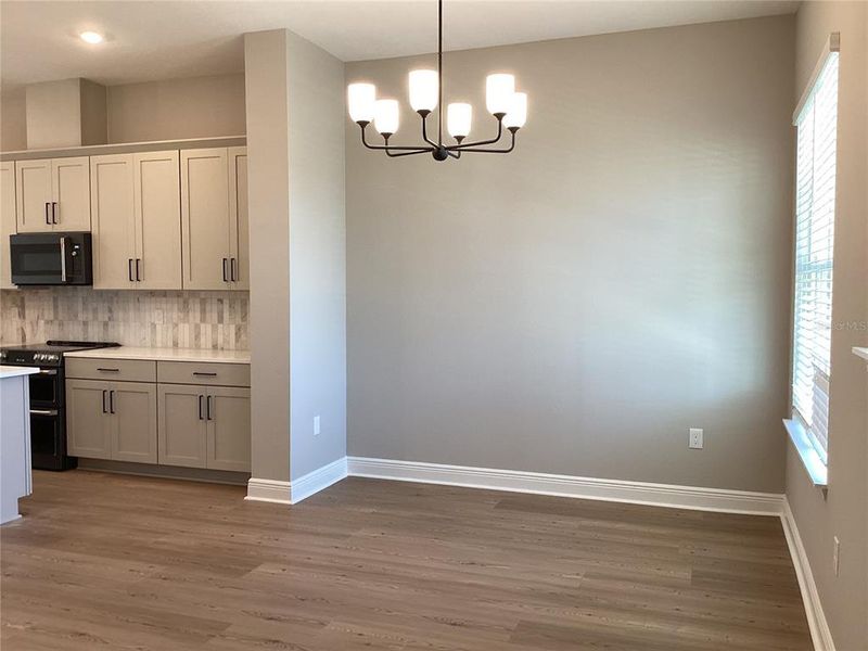 Spacious, unfurnished interior of a new home in Lake Cawood Cove, Windermere (Image 13). Spacious, unfurnished interior of a new home in Lake Cawood Cove, Windermere (Image 13).