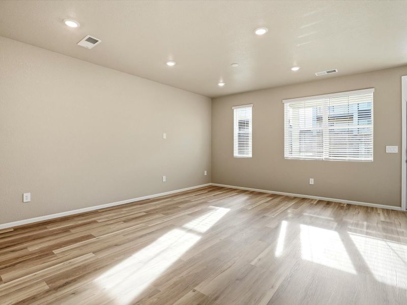 Spacious, unfurnished interior of a new home in Skyview at High Point, Aurora (Image 13). Spacious, unfurnished interior of a new home in Skyview at High Point, Aurora (Image 13).