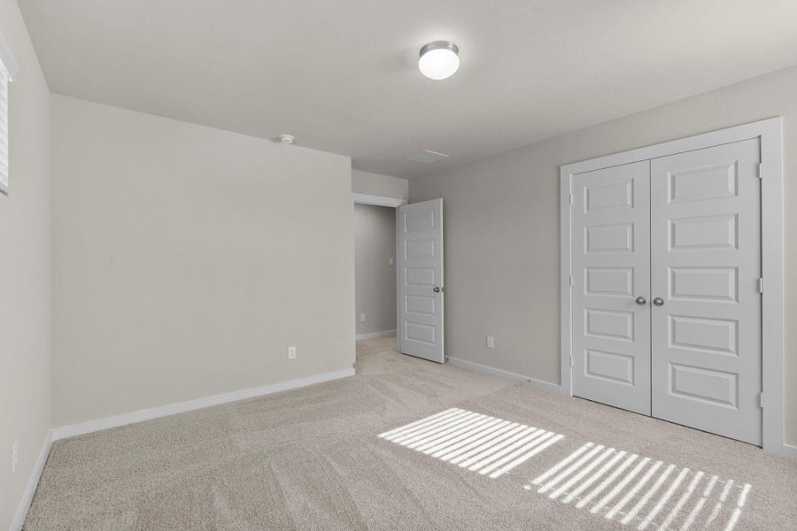 Spacious, unfurnished interior of a new home in , Houston (Image 24).