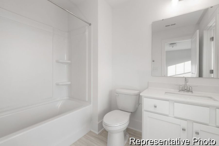 Image 24 of a home in Stonebridge Fairways.