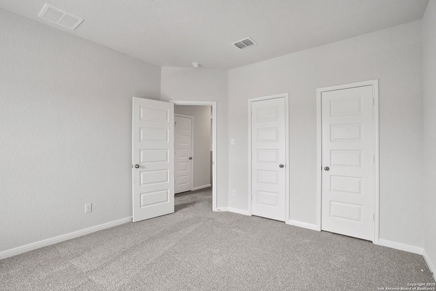 Spacious, unfurnished interior of a new home in Melissa Ranch, San Antonio (Image 27). Spacious, unfurnished interior of a new home in Melissa Ranch, San Antonio (Image 27).