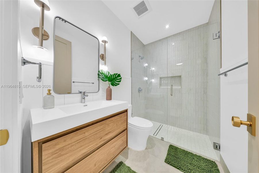 Furnished interior view inside a new home in , Miami (Image 45). Furnished interior view inside a new home in , Miami (Image 45).