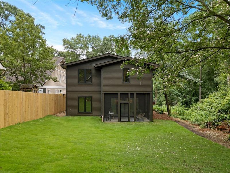 Exterior details and patio area of a home in , Decatur (Image 33).