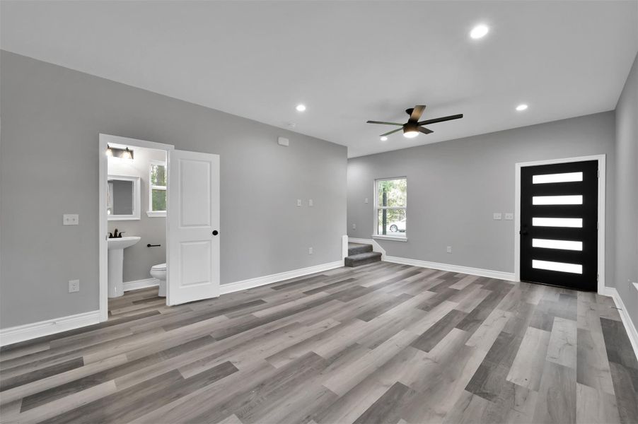 Spacious, unfurnished interior of a new home in Lake Conroe Village, Montgomery (Image 11). Spacious, unfurnished interior of a new home in Lake Conroe Village, Montgomery (Image 11).