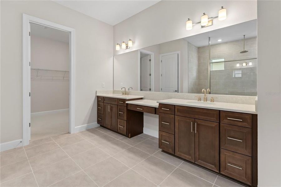 Furnished interior view inside a new home in , Sarasota (Image 12).