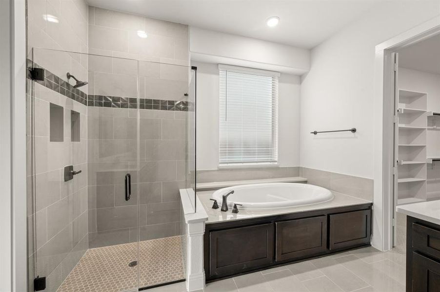 1208 Strait- Primary Suite-5