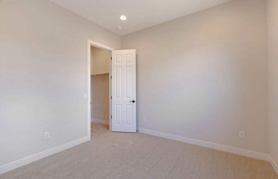 Spacious, unfurnished interior of a new home in Vistoso Canyon Estates, Oro Valley (Image 24). Spacious, unfurnished interior of a new home in Vistoso Canyon Estates, Oro Valley (Image 24).