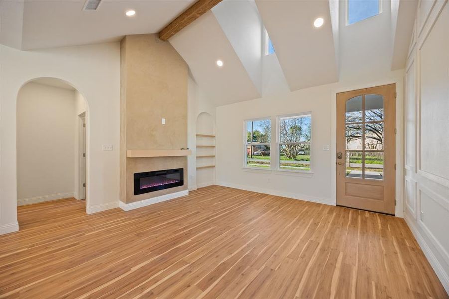 Spacious, unfurnished interior of a new home in , Terrell (Image 17).