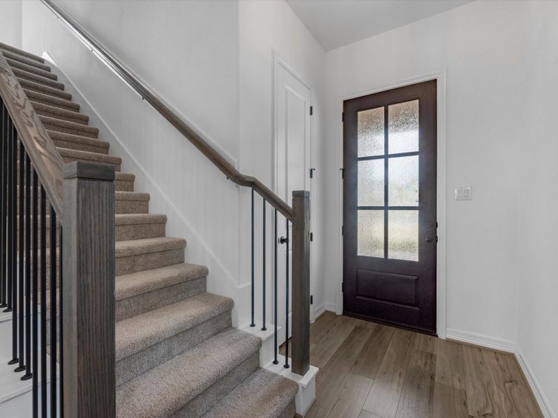 Spacious, unfurnished interior of a new home in Wildrye, Waller (Image 11).
