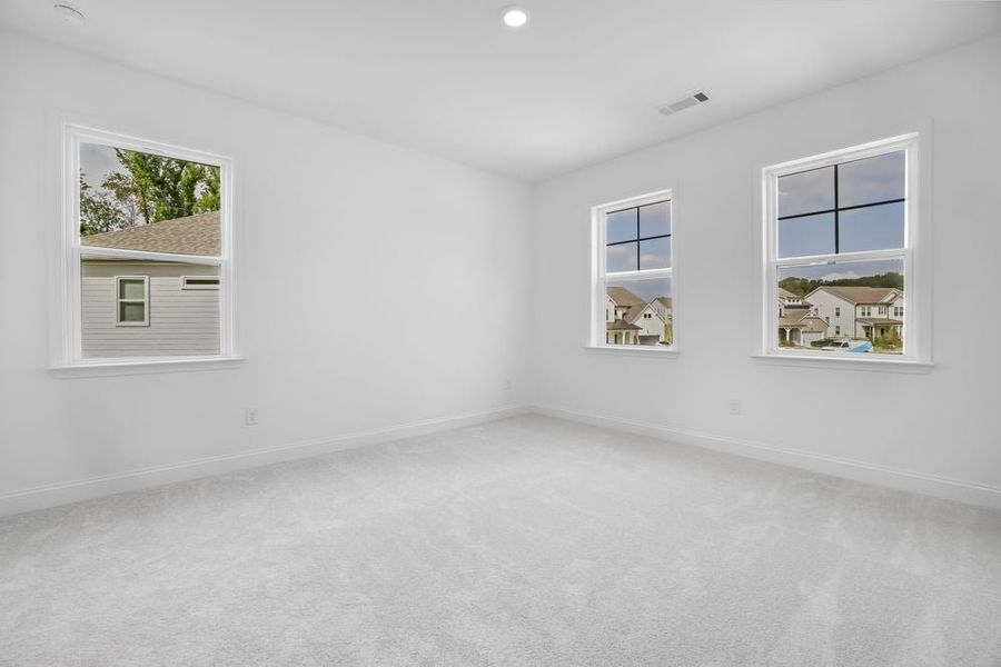 Spacious, unfurnished interior of a new home in Kennison Creek, Cumming (Image 15). Spacious, unfurnished interior of a new home in Kennison Creek, Cumming (Image 15).