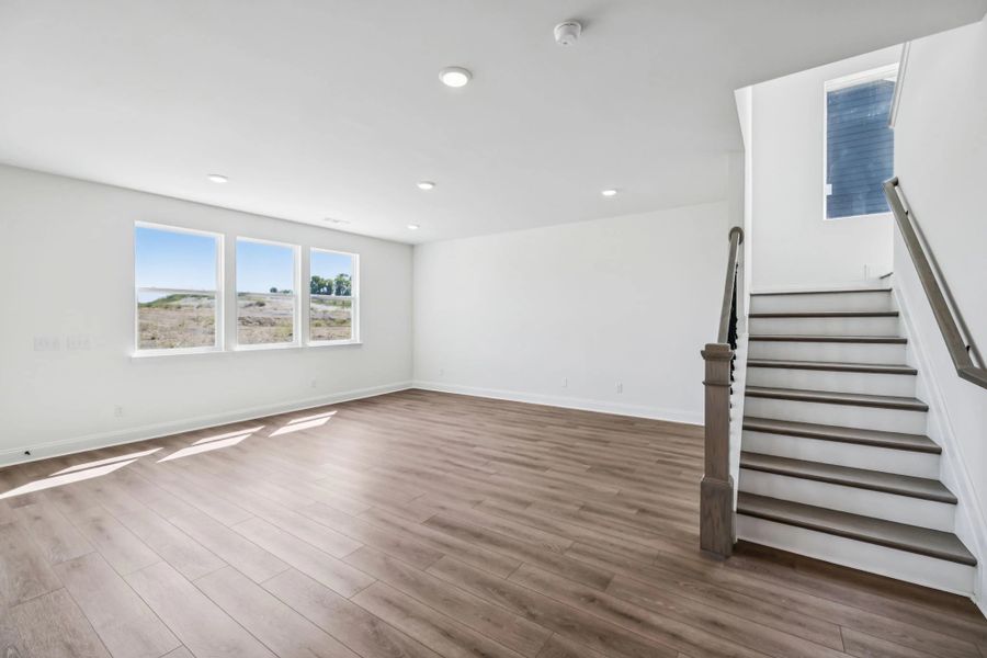 Spacious, unfurnished interior of a new home in Willow Landing, Mount Juliet (Image 35).