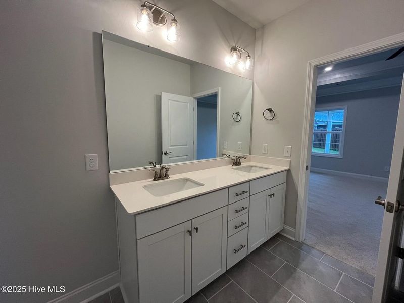 Furnished interior view inside a new home in Palmetto Creek, Bolivia (Image 10).