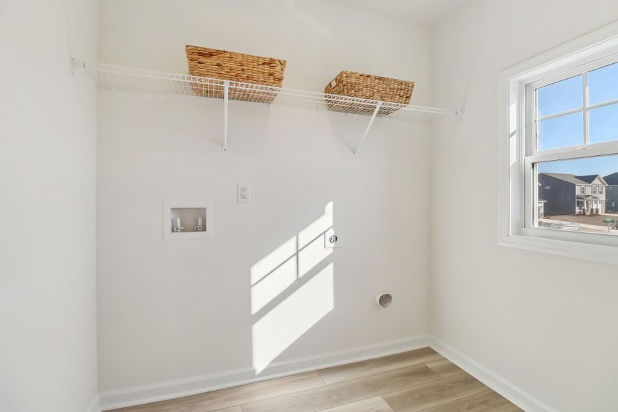 Representative unfurnished interior of a home built from the Makenzie II by Great Southern Homes in Peachtree Hills, Lexington (Image 25).