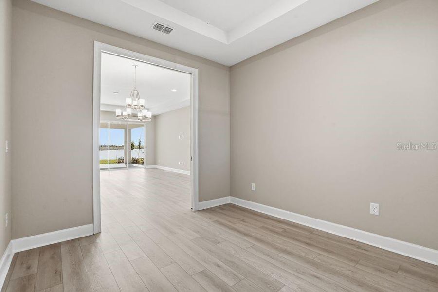 Spacious, unfurnished interior of a new home in Coasterra Community Group Page, Palmetto (Image 12).