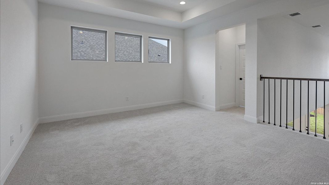 Spacious, unfurnished interior of a new home in Kallison Ranch, San Antonio (Image 27).