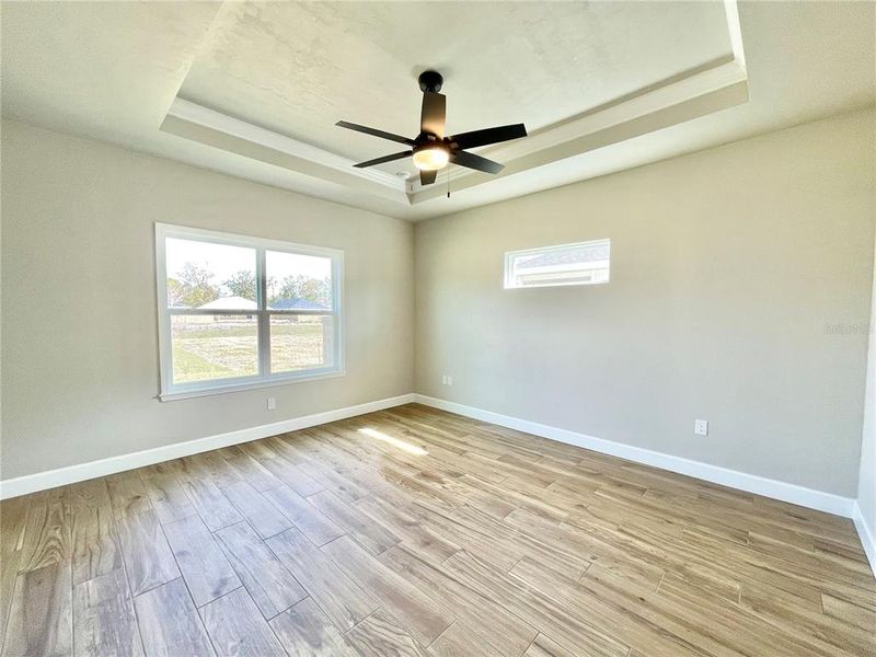 Spacious, unfurnished interior of a new home in , Gainesville (Image 35).