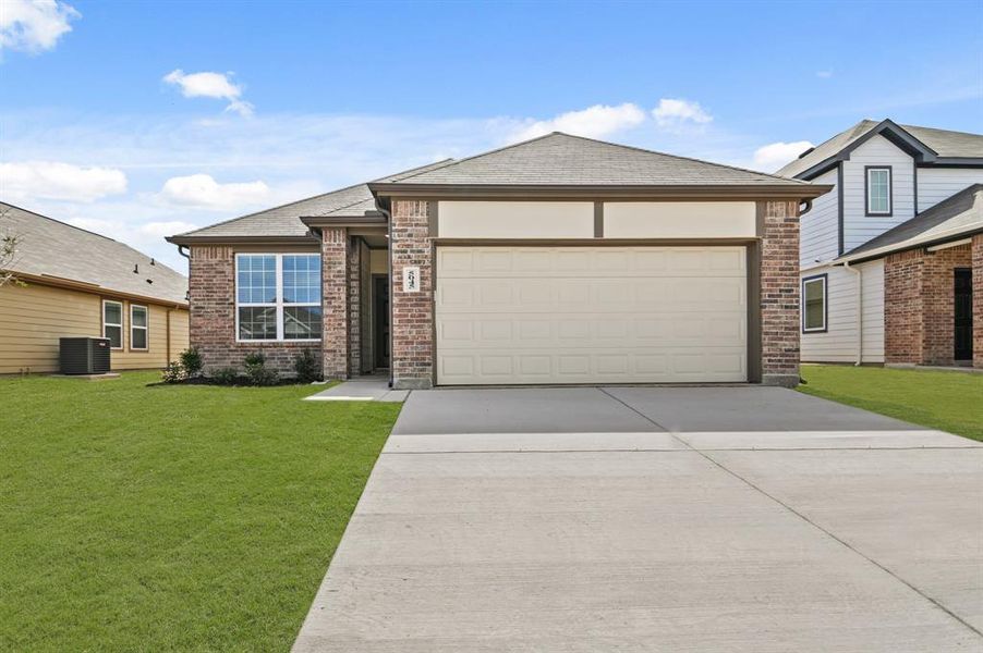Front exterior of a new home in Deer Creek, Fort Worth, TX, highlighting curb appeal (Image 25). Front exterior of a new home in Deer Creek, Fort Worth, TX, highlighting curb appeal (Image 25).