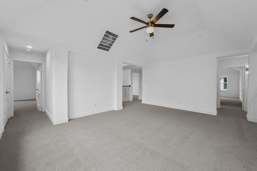 Spacious, unfurnished interior of a new home in Elyson: 80ft. lots, Katy (Image 18). Spacious, unfurnished interior of a new home in Elyson: 80ft. lots, Katy (Image 18).