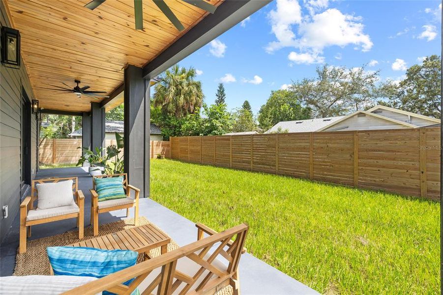 Exterior details and patio area of a home in , Tampa (Image 28).