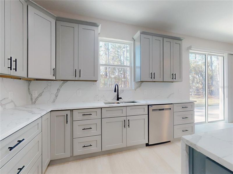 Furnished interior view inside a new home in , Dunnellon (Image 12).