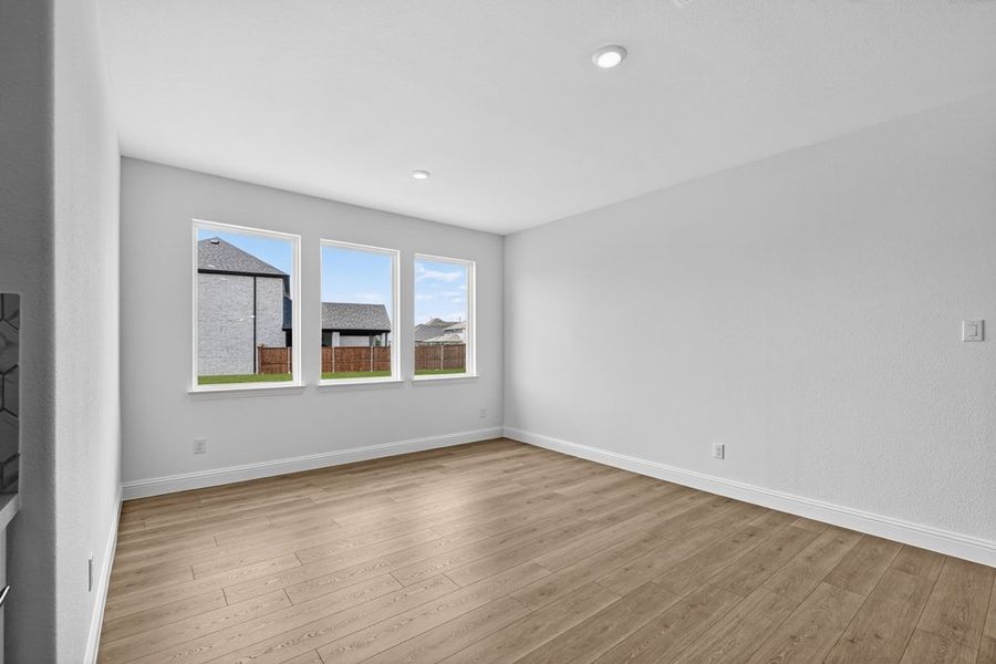 Spacious, unfurnished interior of a new home in South Oak, Lakewood Village (Image 16).