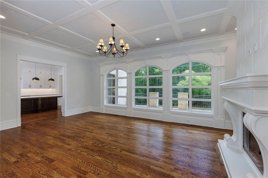 Spacious, unfurnished interior of a new home in , Roswell (Image 22).