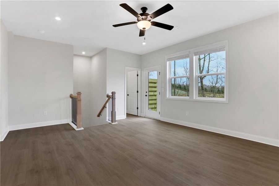 Spacious, unfurnished interior of a new home in Towne Village at Suwanee Dam, Sugar Hill (Image 13). Spacious, unfurnished interior of a new home in Towne Village at Suwanee Dam, Sugar Hill (Image 13).