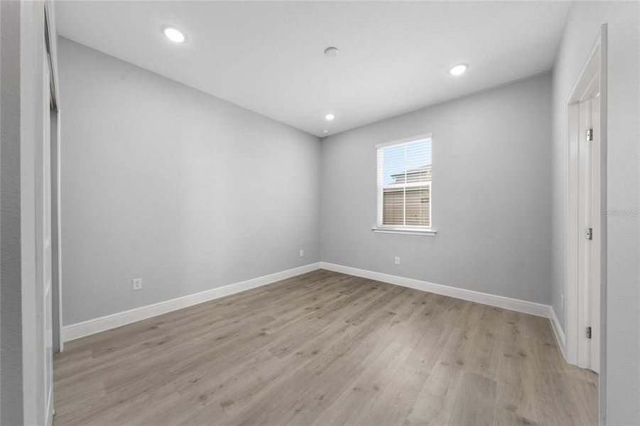 Spacious, unfurnished interior of a new home in , St. Cloud (Image 22).