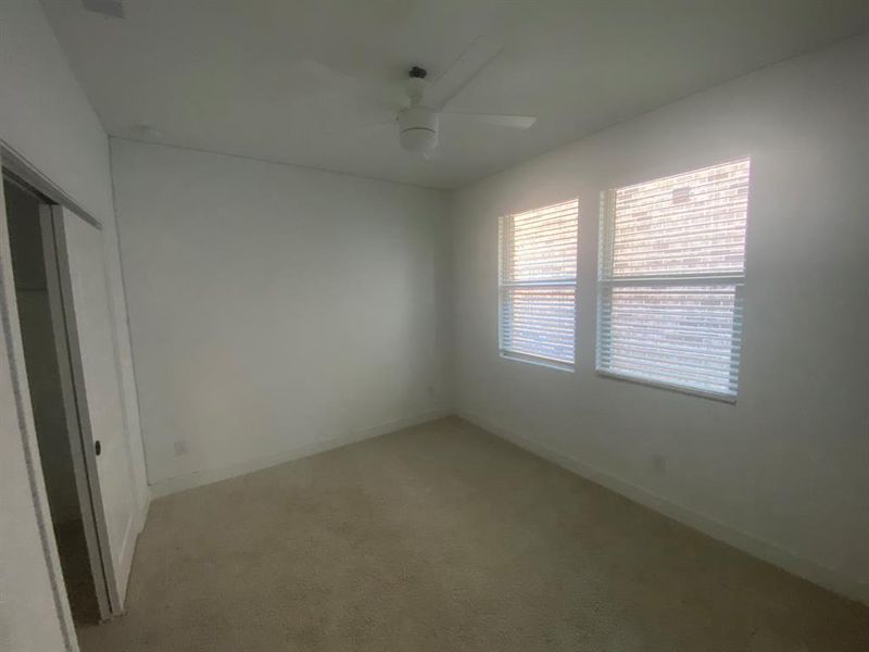 Spacious, unfurnished interior of a new home in Creekshaw, Royse City (Image 15).