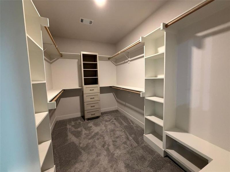 Image 23 of a home in .