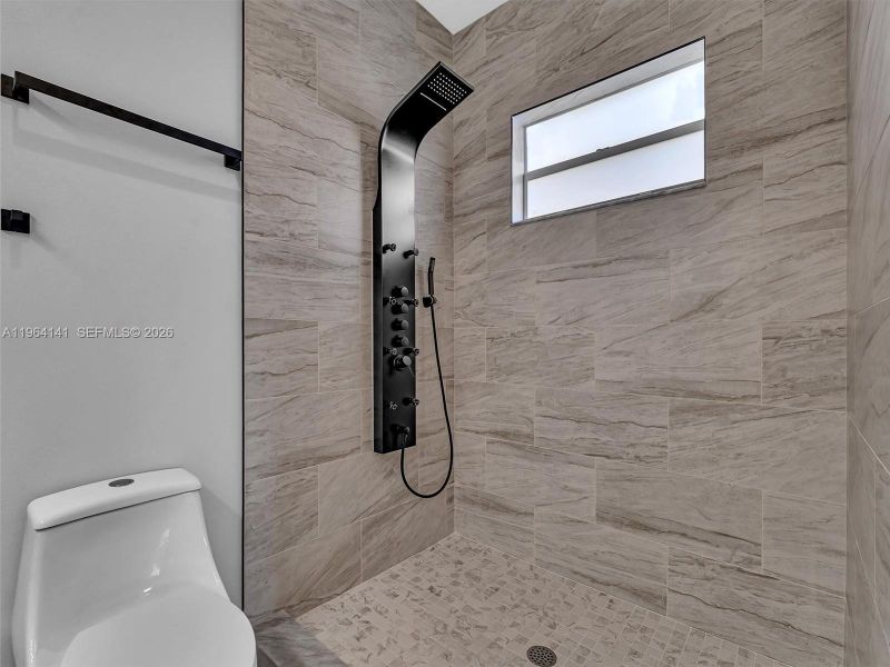 Image 48 of a home in .