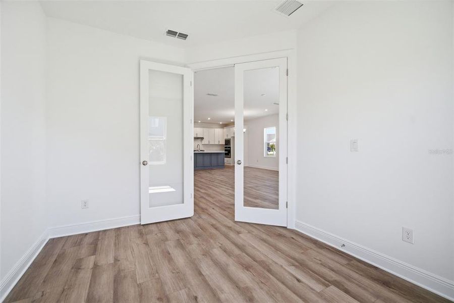 Spacious, unfurnished interior of a new home in Waterset, Apollo Beach (Image 47). Spacious, unfurnished interior of a new home in Waterset, Apollo Beach (Image 47).