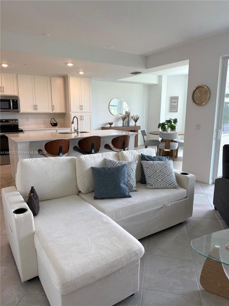 Furnished interior view inside a new home in , Ave Maria (Image 7).