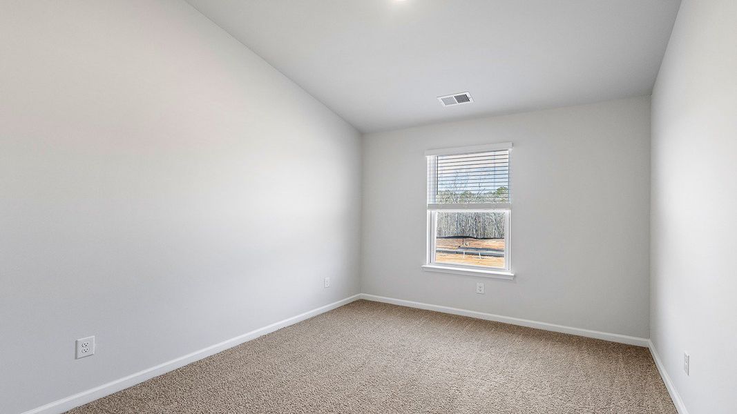 Spacious, unfurnished interior of a new home in Marion Village, Santee (Image 18).